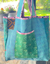 Load image into Gallery viewer, Sari Kantha Tote Bag