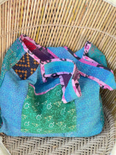 Load image into Gallery viewer, Sari Kantha Tote Bag