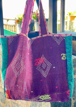 Load image into Gallery viewer, Sari Kantha Tote Bag
