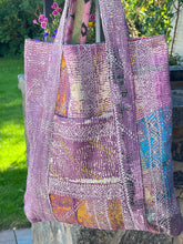 Load image into Gallery viewer, Sari Kantha Tote Bag