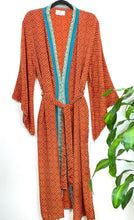 Load image into Gallery viewer, Vinrage Sari Kimono Long