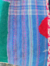 Load image into Gallery viewer, Sari Kantha Tote Bag