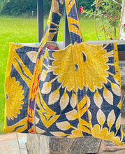 Load image into Gallery viewer, Kantha Shopping Big Bag