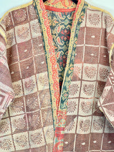 Load image into Gallery viewer, Kantha Jacket Short