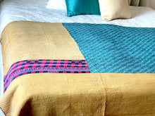 Load image into Gallery viewer, Vintage Sari kantha Quilt
