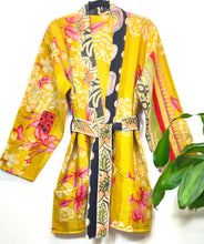 Load image into Gallery viewer, Vintage Kantha Jacket