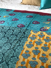 Load image into Gallery viewer, Vintage Sari Kantha Quilt