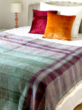 Load image into Gallery viewer, Vintage Sari Kantha Quilt