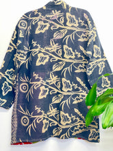 Load image into Gallery viewer, Vintage Kantha Jacket