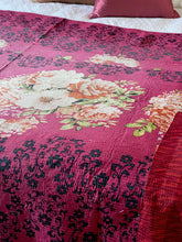 Load image into Gallery viewer, Vintage Sari Kantha Quilt