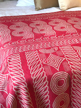 Load image into Gallery viewer, Vintage Sari Kantha Quilt