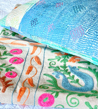 Load image into Gallery viewer, SUZANI Throw