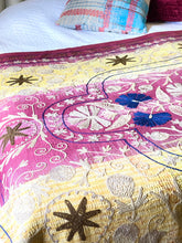 Load image into Gallery viewer, SUZANI Kantha