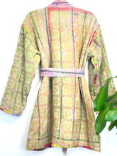 Load image into Gallery viewer, Vintage Kantha Jacket