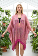 Load image into Gallery viewer, Floral Kimono Duster