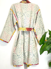 Load image into Gallery viewer, Vintage Kantha Jacket