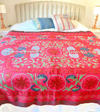 Load image into Gallery viewer, SUZANI Kantha