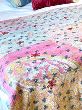 Load image into Gallery viewer, SUZANI Kantha