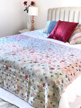 Load image into Gallery viewer, SUZANI Kantha