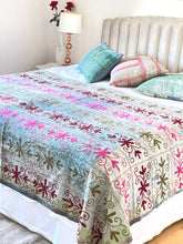 Load image into Gallery viewer, SUZANI Kantha