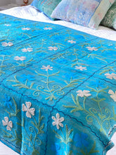 Load image into Gallery viewer, SUZANI Kantha