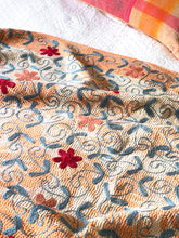 Load image into Gallery viewer, SUZANI Kantha