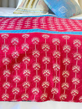Load image into Gallery viewer, Vintage Sari Kantha Quilt
