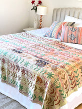 Load image into Gallery viewer, SUZANI Kantha