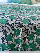Load image into Gallery viewer, Vintage Sari Kantha Quilt