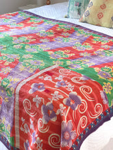 Load image into Gallery viewer, vintage Sari Kantha Quilt
