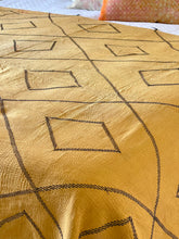 Load image into Gallery viewer, Vintage Sari Kantha Quilt