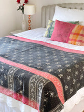 Load image into Gallery viewer, Vintage Sari kantha Quilt