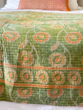 Load image into Gallery viewer, Vintage Sari kantha Quilt