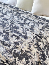 Load image into Gallery viewer, Kantha Bedcover 225cmX275cm