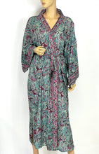 Load image into Gallery viewer, New Silk Sari Short Kimono (Plus Size)
