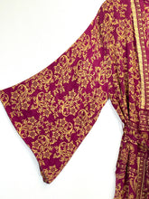 Load image into Gallery viewer, Vintage Sari Kimono Short