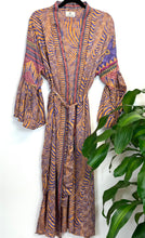 Load image into Gallery viewer, Vintage Sari Kimono long