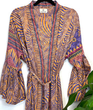 Load image into Gallery viewer, Vintage Sari Kimono long