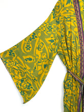 Load image into Gallery viewer, Vintage Sari Kimono Long