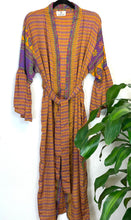 Load image into Gallery viewer, Vintage Sari Kimono Long