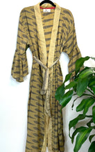 Load image into Gallery viewer, Vintage Sari Kimono Long