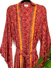 Load image into Gallery viewer, Vintage Sari Kimono Short