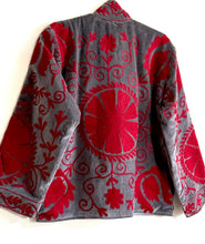 Load image into Gallery viewer, Velvet Suzani Jacket (Short)