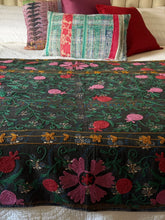 Load image into Gallery viewer, SUZANI Kantha