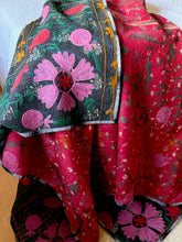 Load image into Gallery viewer, SUZANI Kantha
