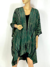 Load image into Gallery viewer, Tie Dye Kimono Duster