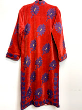 Load image into Gallery viewer, Velvet Suzani Long Jacket