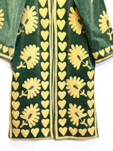 Load image into Gallery viewer, Velvet Suzani Long Jacket