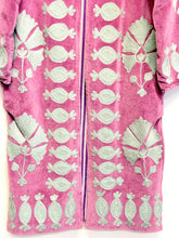 Load image into Gallery viewer, Velvet Suzani Long Jacket