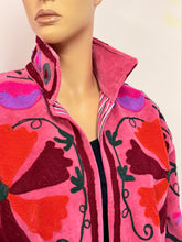 Load image into Gallery viewer, Velvet Suzani Long Jacket